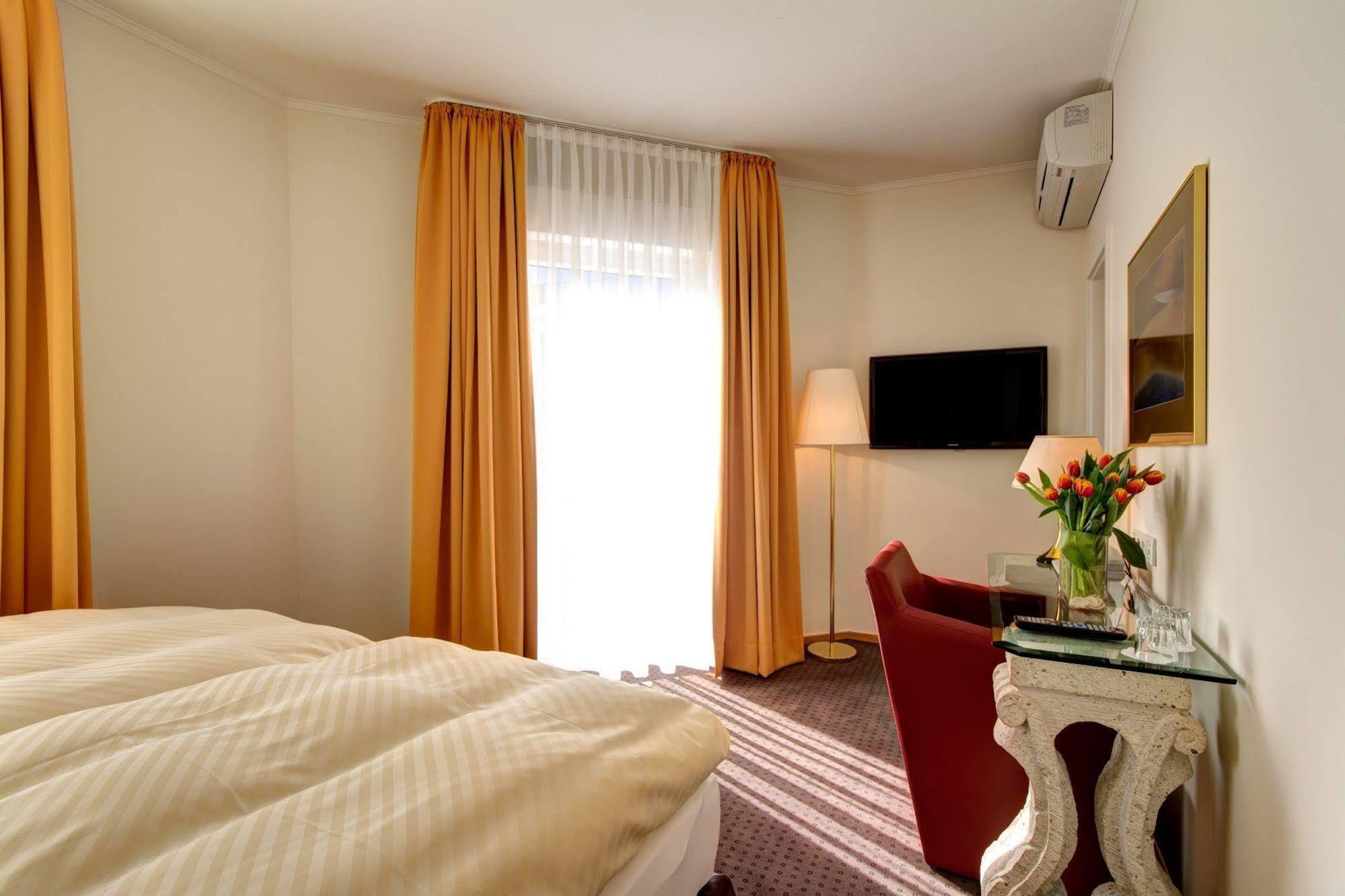 Hotel Heidelberger Hof Luaran gambar