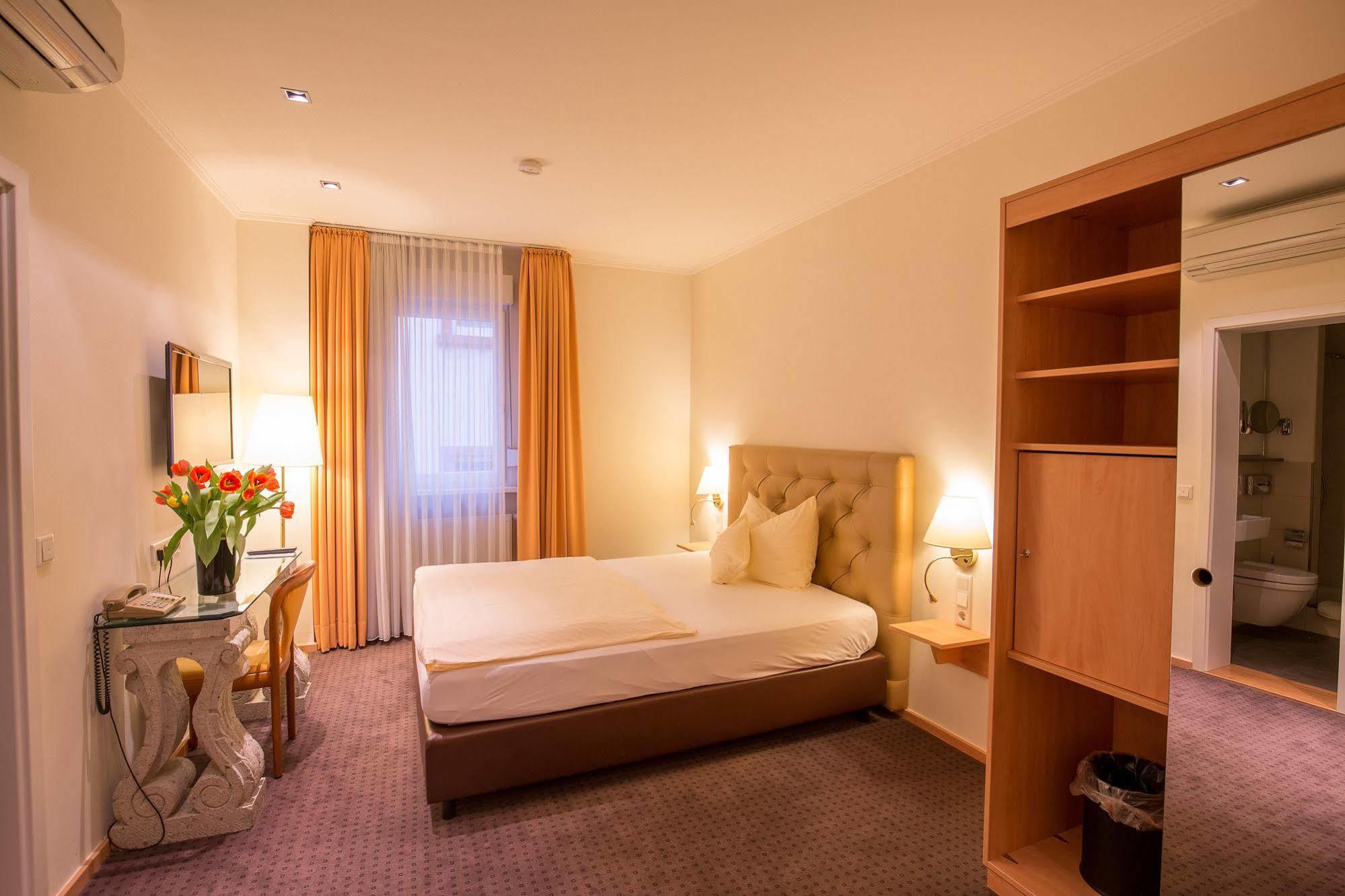 Hotel Heidelberger Hof Luaran gambar
